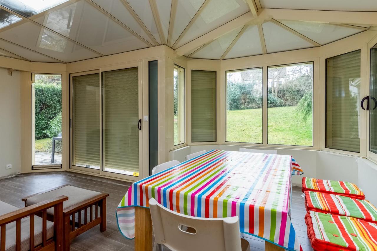 Villa 4 Bedroomed Near Disneyland Paris Coupvray